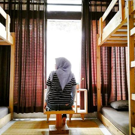 Rumah Roso Homestay Джокьякарта Экстерьер фото