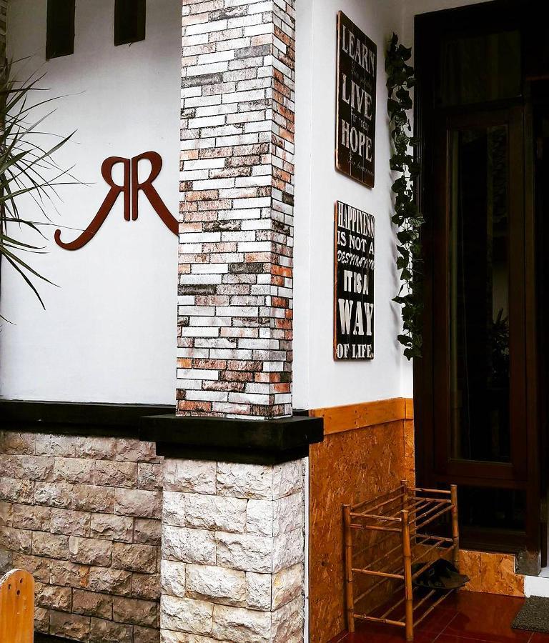 Rumah Roso Homestay Джокьякарта Экстерьер фото